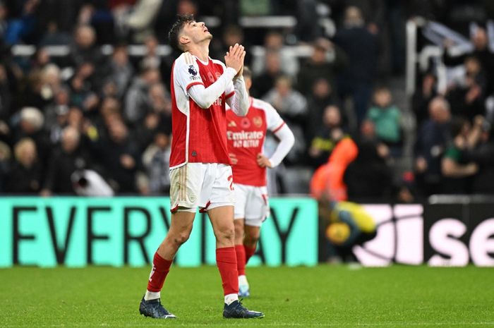 Reaksi Kai Havertz dalam pertandingan Arsenal vs Newcastle United di Liga Inggris (4/11/2023). The Gunners darurat striker setelah melepas 48 tembakan tanpa cetak gol dalam dua laga kandang terakhir dengan terbaru dikalahkan Liverpool di Piala FA (7/1/2024).