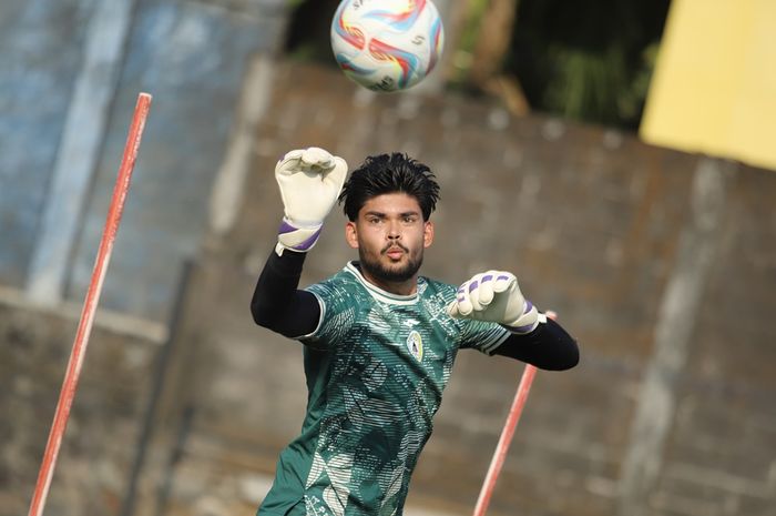 Kiper PSS Sleman, Anthony Pinthus.