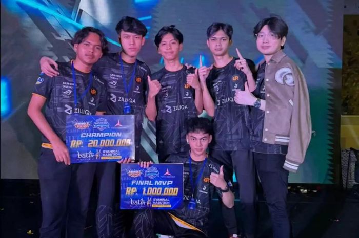 RRQ Sena sukses menjadi juara Mobile Legend Bang Bang (MLBB) 2023 usai mengalahkan Rise N Beyond di FX Sudirman, Senayan, Jakarta Pusat, Minggu (14/1/2024). 