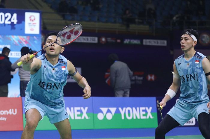 Pasangan ganda putra Indonesia, Fajar Alfian/Muhammad Rian Ardianto, pada babak pertama India Open 2024 di K.D.Jadhav Indoor Hall, Indira Gandhi Sports Complex, New Delhi, Selasa (16/1/2024).