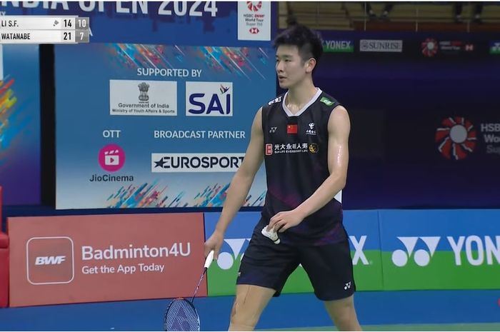 Tunggal putra unggulan China, Li Shi Feng langsung kandas pada babak pertama All England Open 2024