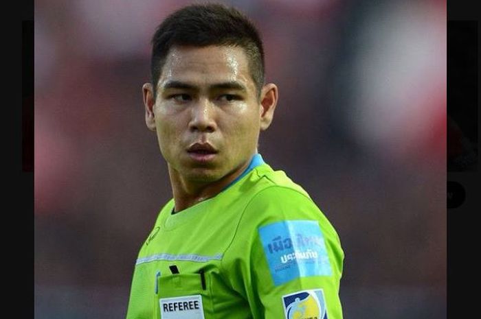 Wasit asal Thailand, Sivakorn Pu-Udom.