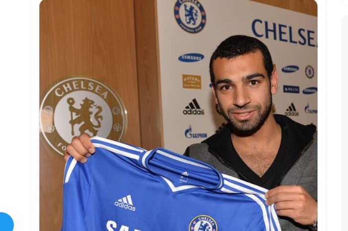 Mohamed Salah resmi bergabung dengan Chelsea pada 26 Januari 2014 padahal dia sudah sangat dekat dengan Liverpool.