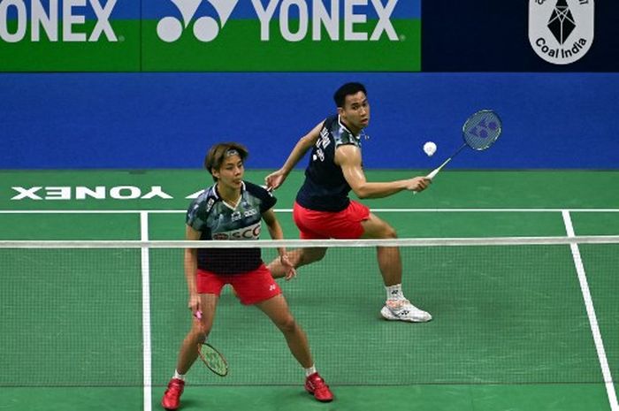 Pasangan ganda campuran Thailand, Dechapol Puavaranukroh/Sapsiree Taerattanachai, pada final India Open 2024, 21 Januari.