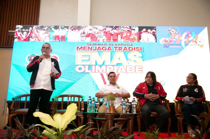 seminar nasional olahraga Siwo PWI Pusat &quot;Menjaga Tradisi Medali Emas Olimpiade&quot;, di Putri Duyung Cottage, Ancol, Sabtu (17/2/2024).