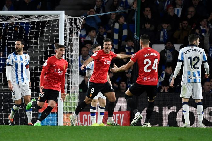 Real Mallorca kalahkan Real Sociedad lewat adu penalti untuk lolos ke final Copa del Rey lewat laga di Anoeta (27/2/2024). Mallorca tinggal menunggu penakluk Real Madrid atau Barcelona di final.