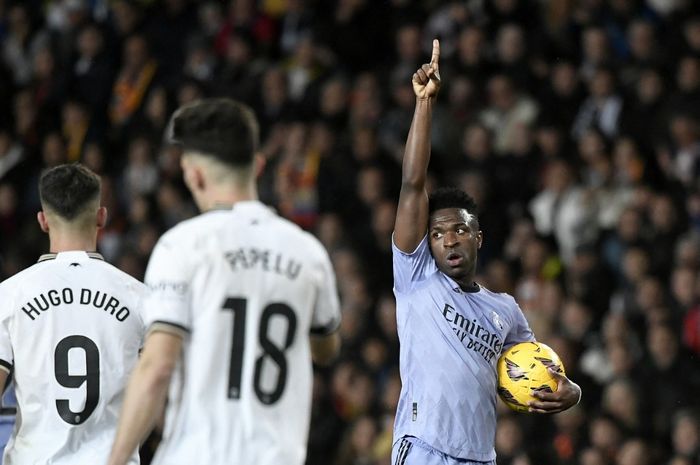 Real Madrid semakin mantap berada di puncak klasemen LIga Spanyol berkat hasil terbaru yang menumbangkan Girona.