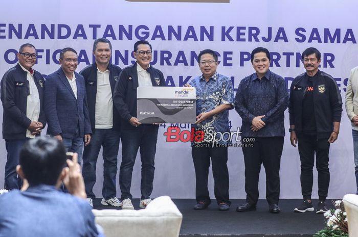 Acara foto bersama PSSI dengan Mandiri In Health di Menara Danareksa, Gambir, Jakarta Pusat, Kamis (14/3/2024) siang.