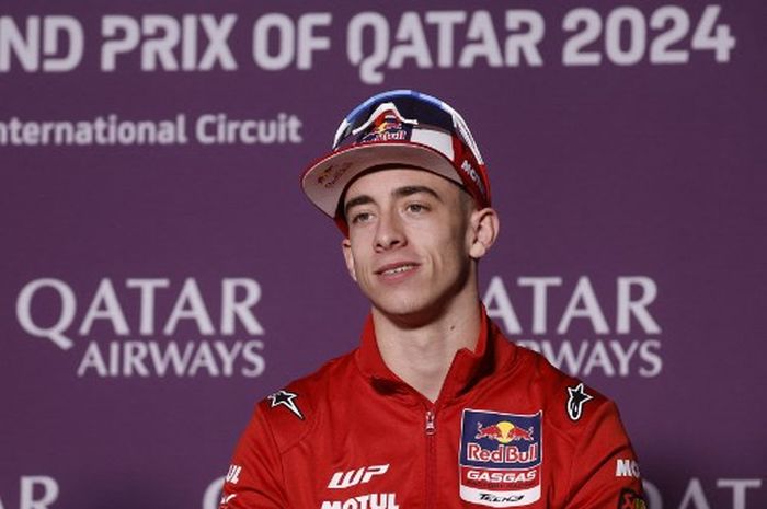 Pembalap Red Bull GASGAS Tech3, Pedro Acosta, pada konferensi pers jelang MotoGP Qatar 2024 di Sirkuit Lusail, 7 Maret 2024.