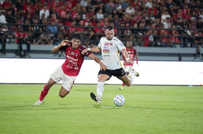 Bali United vs Persija pada pekan ke-30 Liga 1 2023/2024 di Stadion Kapten I Wayan Dipta, Gianyar, Bali, Sabtu (30/3/2024)