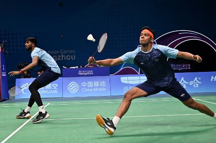 Pasangan ganda putra India, Satwiksairaj Rankireddy/Chirag Shetty, langsung tumbang pada hari pertama Singapore Open 2024