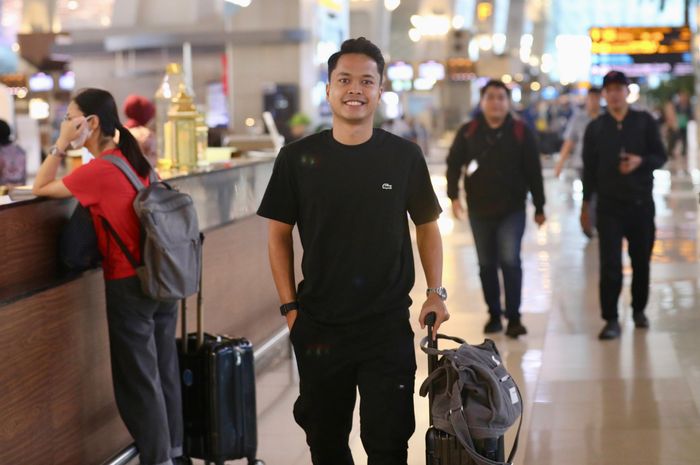 Tunggal putra Indonesia, Anthony Sinisuka Ginting, jelang keberangkatan menuju China di Bandara Soekarno-Hatta, Tangerang, Banten, Minggu, 7 April 2024