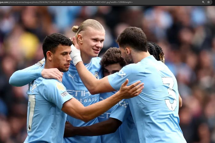 Manchester City berhasil meraih kemenangan saat melawan Luton Town pada matchweek 33 Liga Inggris 2023-2024 di Stadion Etihad, Sabtu (13/4/2024).