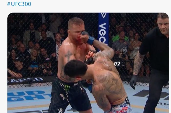 Max Holloway meng-KO Justin Gaethje dengan pertarungan tinggal tersisa 1 detik di UFC 300, Minggu (14/4/2024) WIB di Las Vegas.
