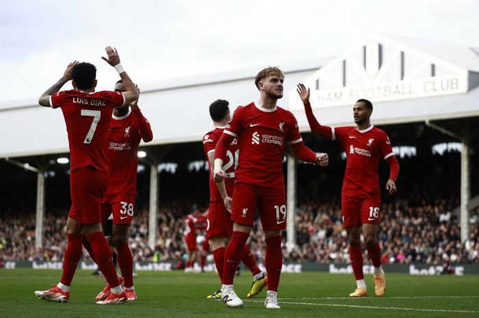 Liverpool berhasil memetik kemenangan atas Fulham di Craven Cottage pada pekan ke-34 Liga Inggris 2023-2024.