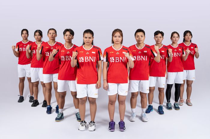 Skuad Merah Putih untuk Uber Cup 2024 dengan jersey baru untuk ajang beregu putri yang akan berlangsung di Hi-Tech Zone Sports Centre, Chengdu, Sichuan, China, 27 April - 5 Mei 2024.