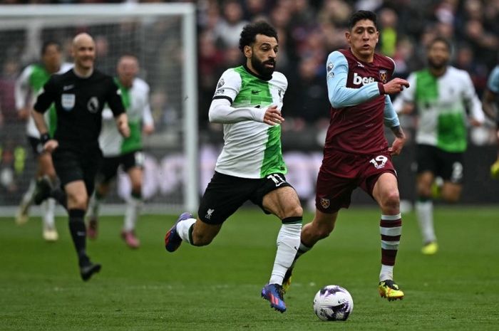 Aksi Mohamed Salah saat Liverpool jumpa West ham United pada lanjutan Liga Inggris 2023-2024.