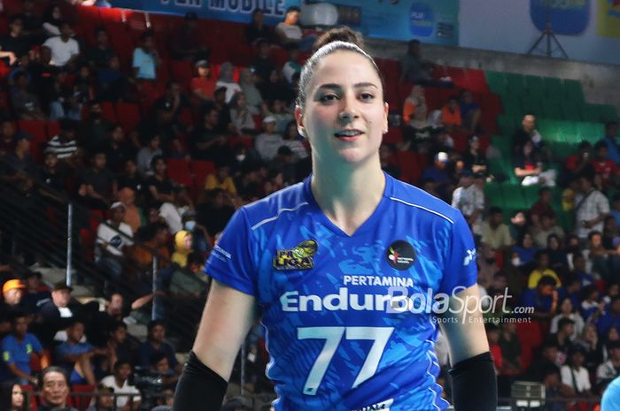 Giovanna Milana saat memperkuat Jakarta Pertamina Enduro dalam pertandingan menghadapi Jakarta Electric PLN pada putaran pertama Proliga 2024 di GOR Jatidiri, Semarang, Jawa Tengah, 2 Mei 2024.