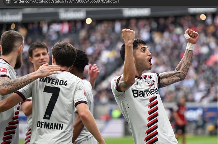 Bayer Leverkusen memperpanjang rekor tak terkalahkannya menjadi 48 pertandingan usai membantai Eintracht Frankfurt 5-1 dalam lanjutan Bundesliga 2023-2024.