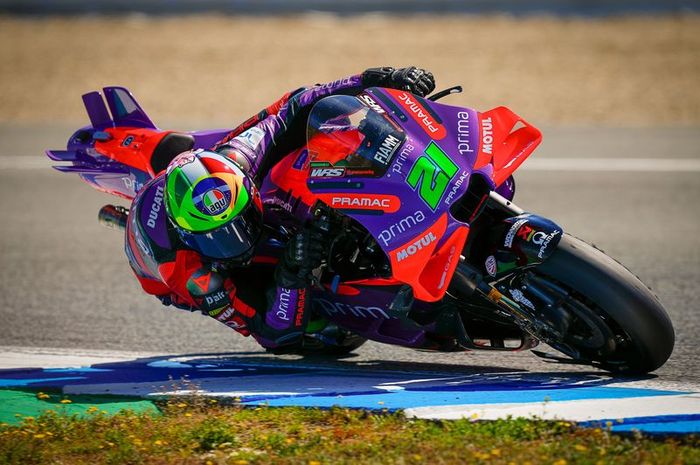 Pembalap Prima Pramac Racing, Franco Morbidelli saat menjalani tes Jerez di Sirkuit Jerez, Spanyol, pada Senin (29/4/2024)