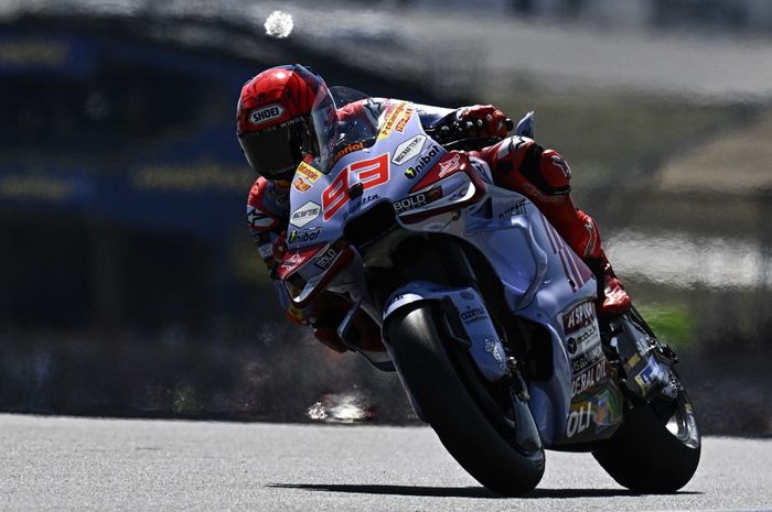 Pembalap Gresini, Marc Marquez, pada sesi practice MotoGP Prancis 2024 di Sirkuit Le Mans, Jumat (10/5/2024).