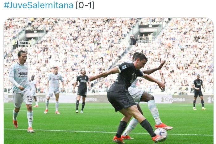 Aksi striker Juventus, Dusan Vlahovic, pada laga Liga Italia pekan ke-36 melawan Salernitana di Stadion Allianz, Minggu (12/5/2024).