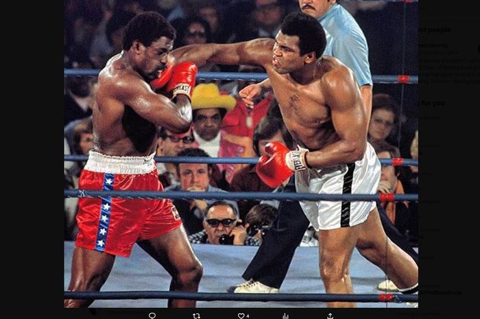 Muhammad Ali menang KO di ronde 11 atas mantan narapidana, Ron Lyle, pada 16 Mei 1975 di Las Vegas.