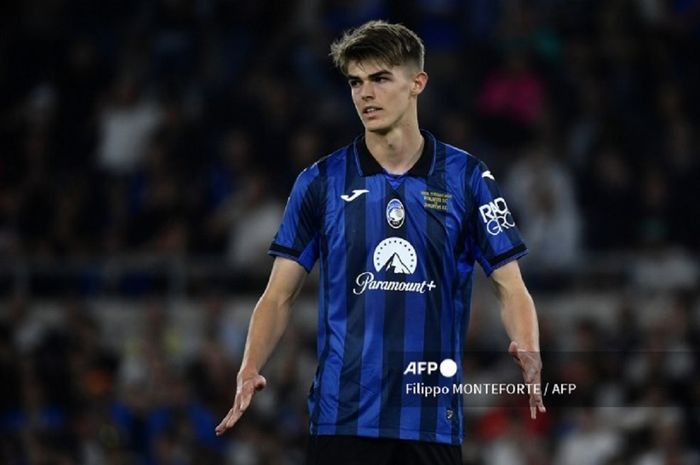 Charles De Ketelaere, sukses membawa Atalanta lolos ke Liga Champions 2024-2025 dengan status pemain pinjaman dari AC Milan.