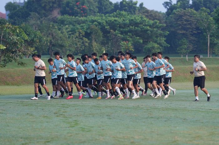 Suasana latihan timnas U-16 Indonesia di Yogyakarta.