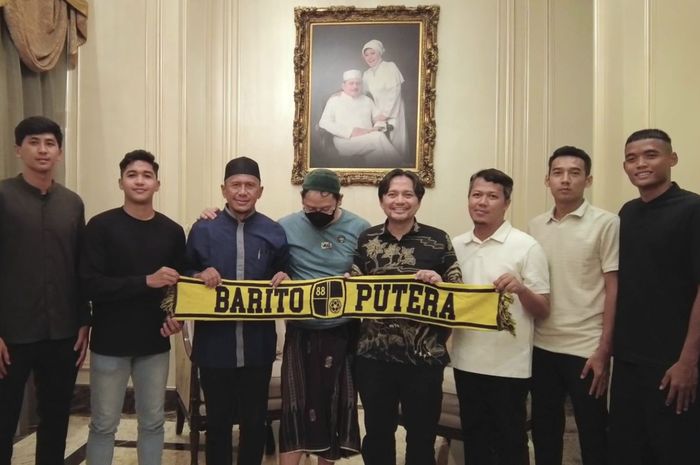 Barito Putera resmi memperpanjang kontrak Rahmad Darmawan sebagai pelatih kepala. Pihak klub juga memperpanjang masa bakti empat pemain utamanya