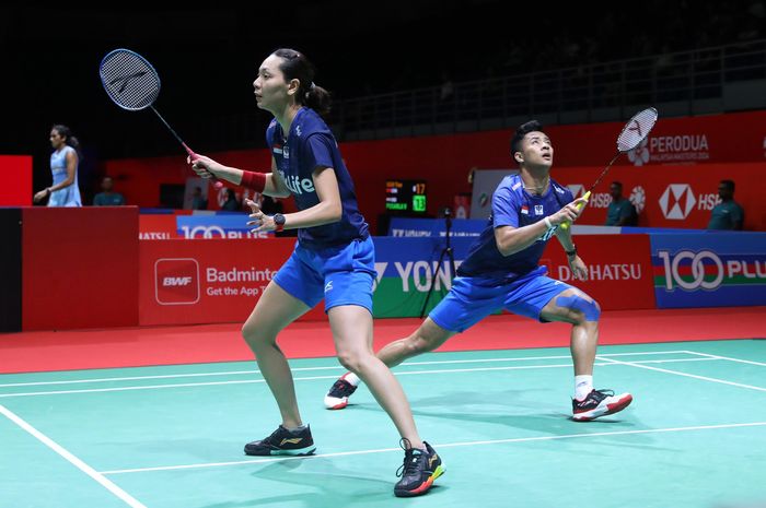 Ganda campuran Indonesia, Dejan Ferdinansyah/Gloria Emanuelle Widjaja pada babak perempat final Malaysia Masters 2024 di Axiata Arena, Bukit Jalil, Jumat (24/5/2024).