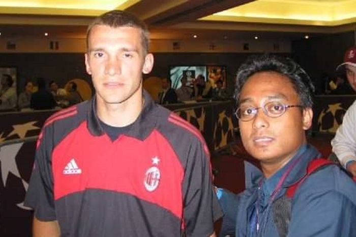 Juara.net menjadi saksi mata keberhasilan Andriy Shevchenko menjadi penentu kemenangan AC Milan atas Juventus di final Liga Champions 2002-2003, 28 Mei 2003 di Manchester.