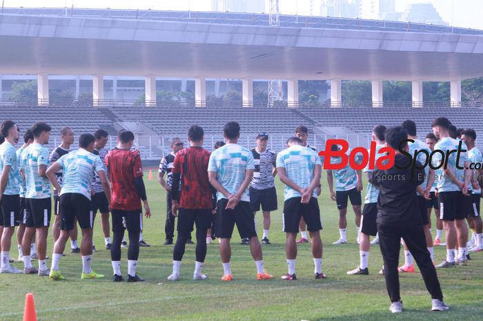 Pemain Timnas Indonesia berlatih dI Stadion Madya, Senayan, Jakarta Pusat, Jumat (31/5/2024).