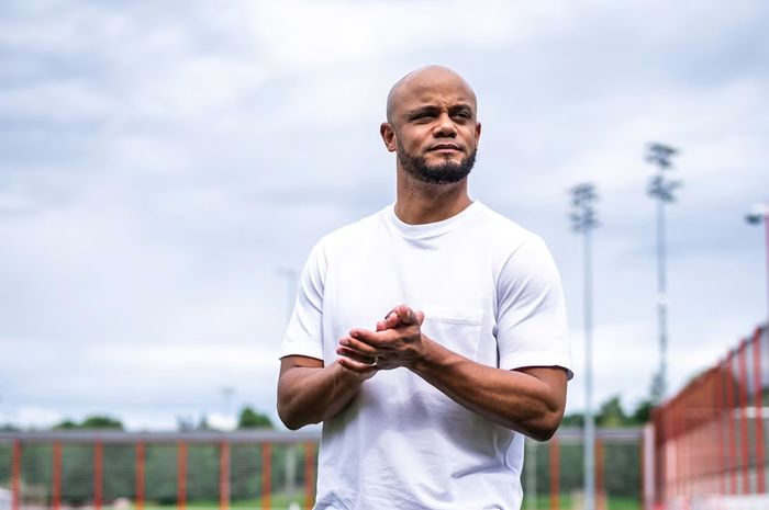 Vincent Kompany menolak mengkritik pemain Bayern Muenchen usai kalah dari PSG di Piala Dunia Klub 2025.