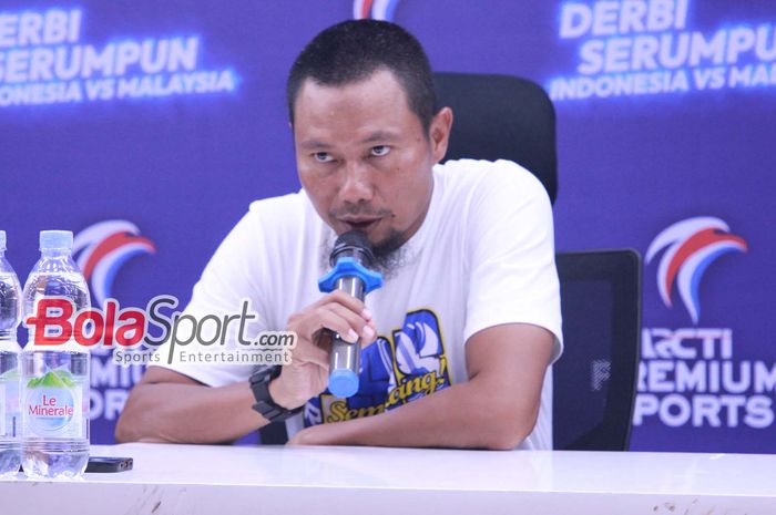 Carateker PSIS, Muhammad Ridwan, dalam sesi jumpa pers seusai laga kontra Sabah FC, Minggu (2/6/2024).