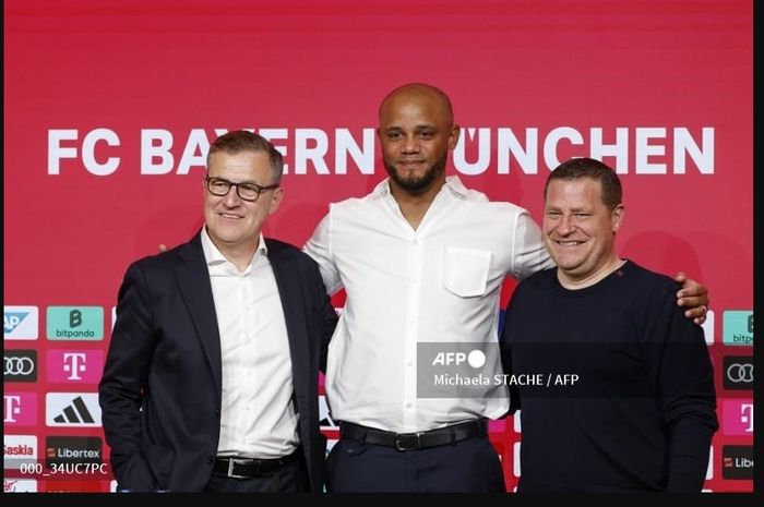 Vincent Kompany (tengah) dilantik sebagai pelatih baru Bayern Muenchen.