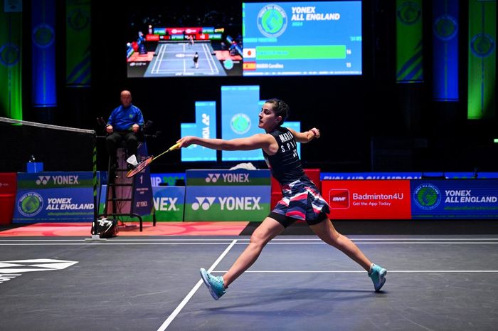 Pebulu tangkis tunggal putri Spanyol, Carolina Marin, pada final All England Open 2024 di Utilita Arena, Birmingham, Inggris, 17 Maret 2024.