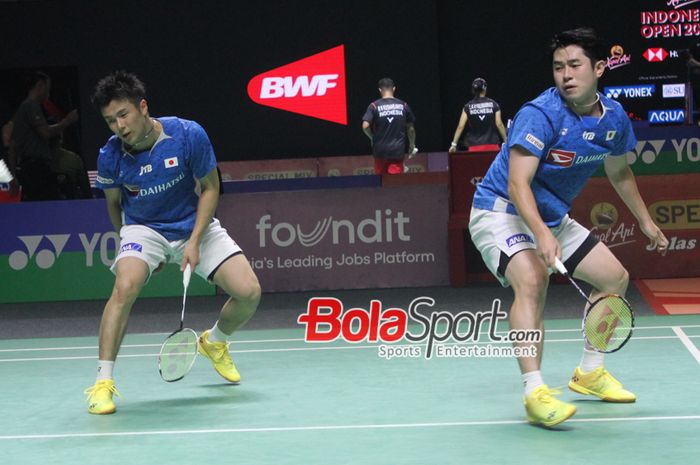 Ganda Putra Jepang Takuro Hoki/Yugo Kobayashi berlaga di Indonesia Open 2024, Jakarta, Kamis 5/6/2024). 