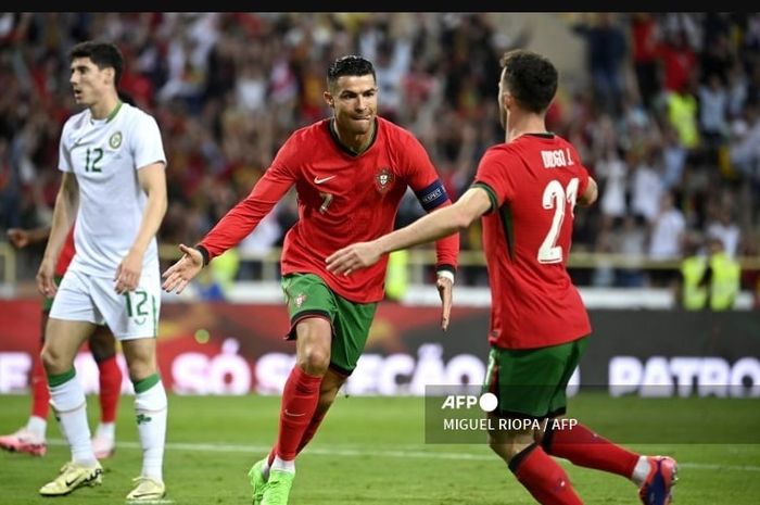 Kapten Timnas Portugal, Cristiano Ronaldo, dianggap sebagai salah satu titik lemah timnya pada Euro 2024.