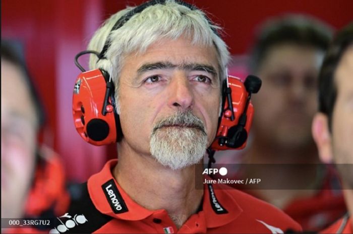Bos Ducati, Gigi Dall'Igna menguak alasan timnya turunkan jumlah sepeda motor di MotoGP 2025.