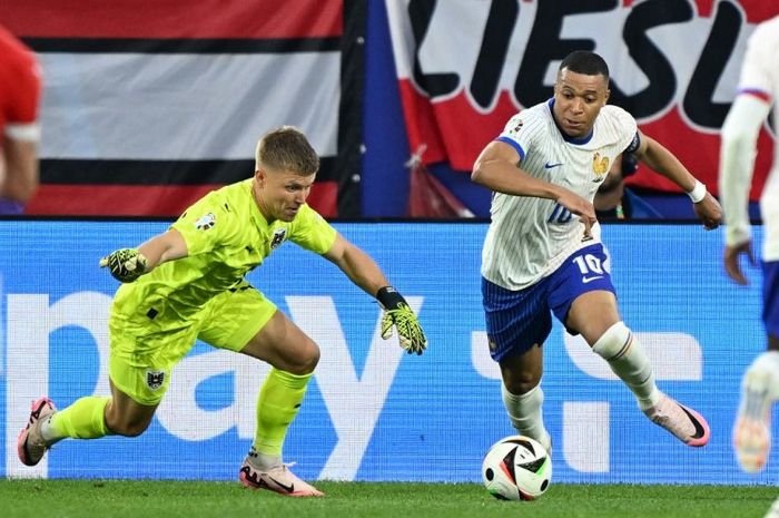 Aksi Kylian Mbappe saat melawan Austria pada laga perdana grup EURO 2024.