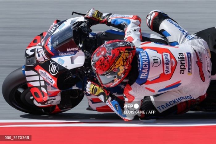 Pembalap MotoGP, Raul Fernandez tak minder pakai sepeda motor dengan spesifikasi lebih jadul gara-gara Marc Marquez.