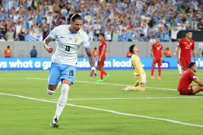 Darwin Nunez merayakan golnya untuk timnas Uruguay ke gawang Bolivia pada duel Copa America 2024 di New Jersey (27/6/2024).