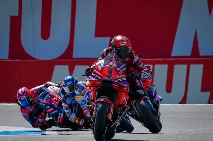 Francesco Bagnaia tak terkejar hingga keluar sebagai juara MotoGP Belanda 2024.