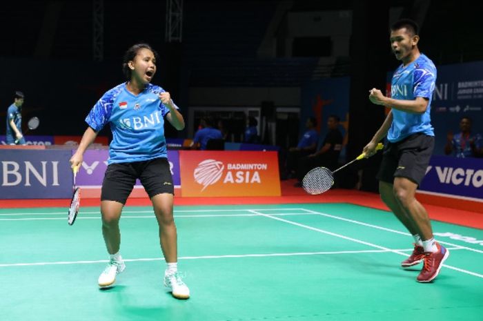 Ganda campuran Indonesia, Taufik Aderya/Rinjani Kwinara Nastine, saat tampil pada perempat final Kejuaraan Asia Junior 2024 melawan Jepang, Senin (1/7/2024)