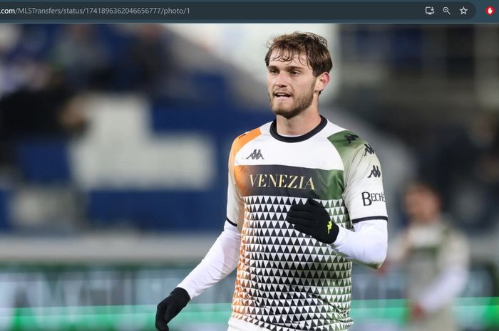 Gelandang andalan Venezia, Tanner Tessmann, selangkah lagi gabung Inter Milan.