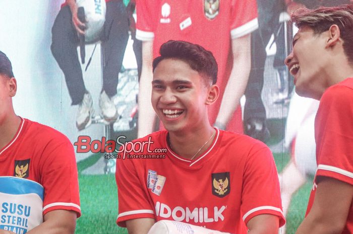 Pemain timnas Indonesia, Marselino Ferdinan, saat ditemui awak media di Pekan Raya Jakarta, Jakarta Utara, Kamis (4/7/2024).