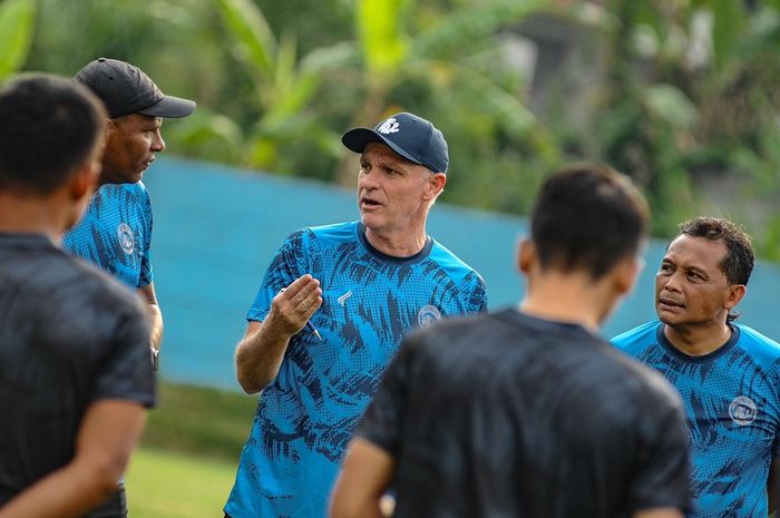 Pelatih Arema FC, Joel Cornelli.