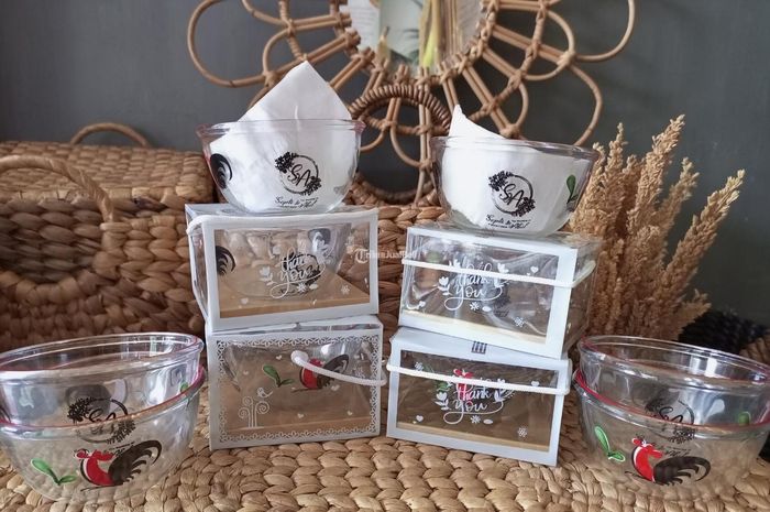 5 Arti Mimpi Beli Souvenir Pernikahan Tenang Saja, Ada Hal Baik Soal Komitmen dalam Hubungan