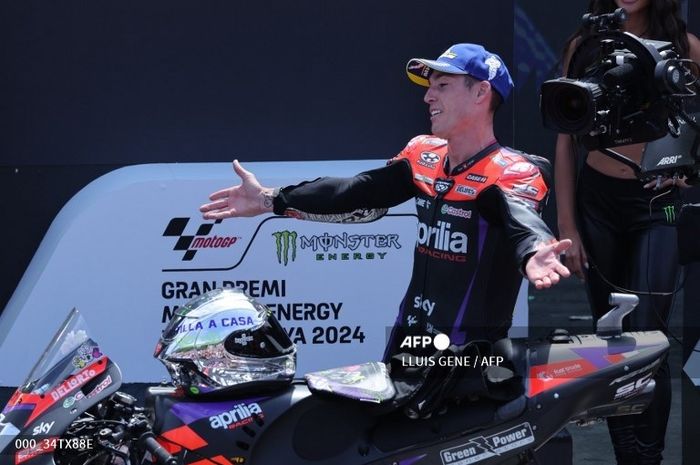 Pembalap Aprilia, Aleix Espargaro setelah memenangkan lomba Sprint MotoGP Catalunya 2024